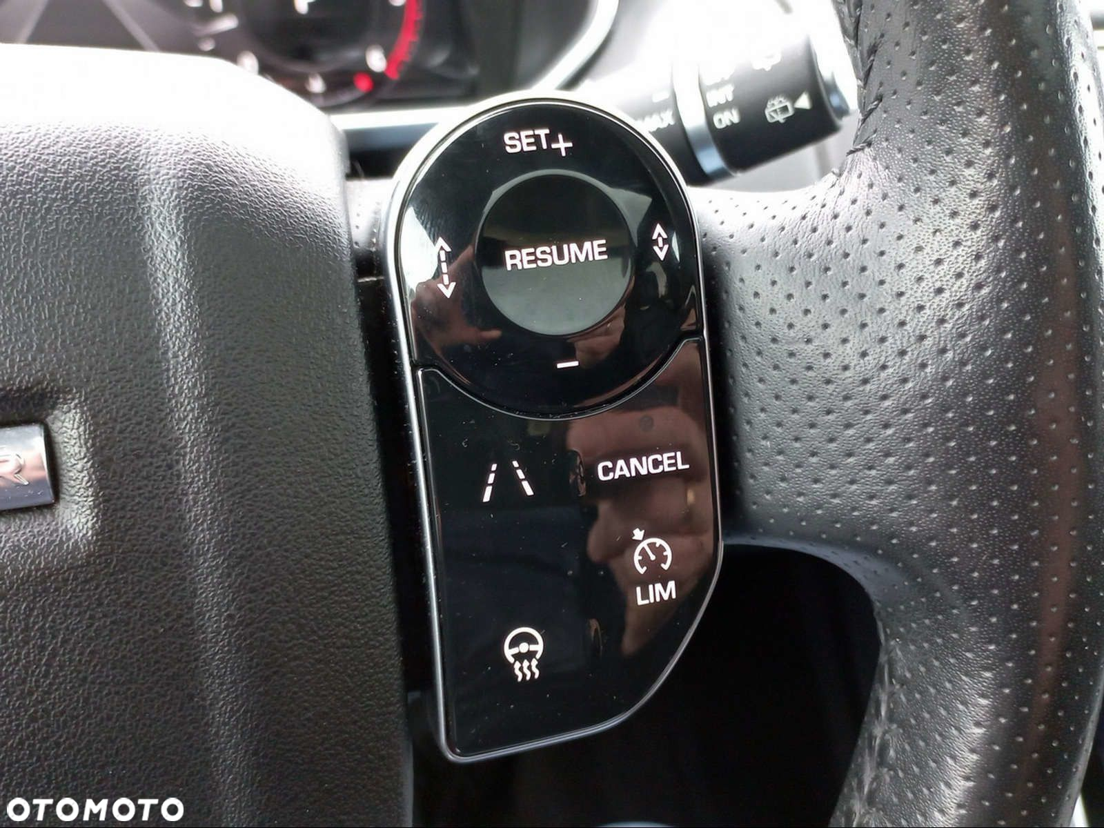 Land Rover Range Rover Sport - 17