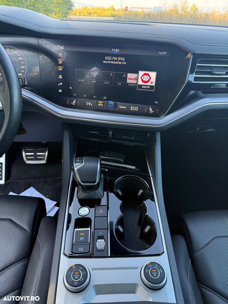 Volkswagen Touareg 3.0 V6 TDI SCR 4Motion Automatik R-Line - 36