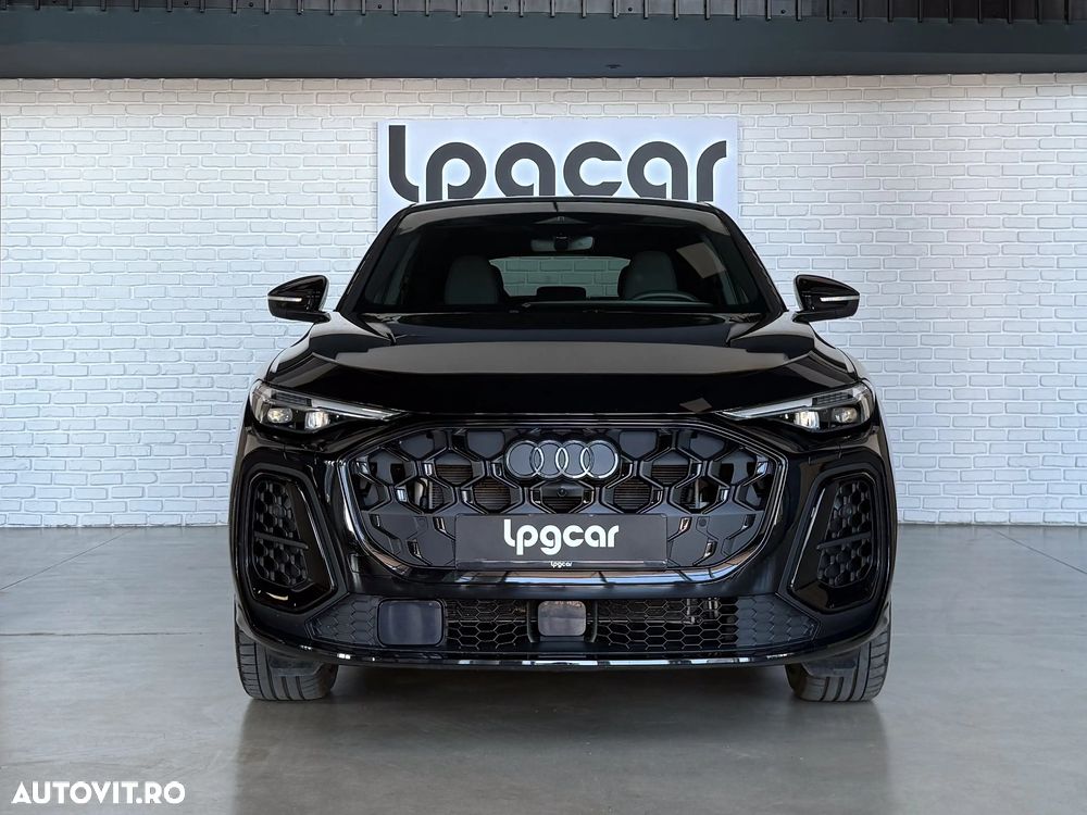 Audi Q5 Sportback - 3