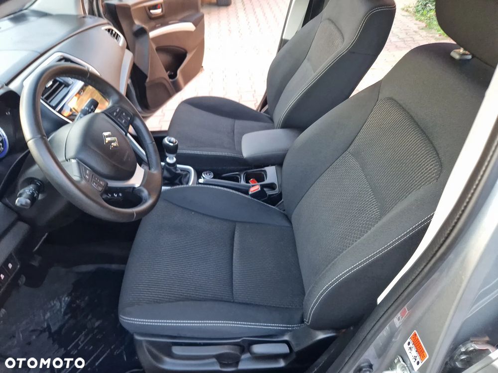 Suzuki SX4 S-Cross 1.4 T Elegance 4WD - 20