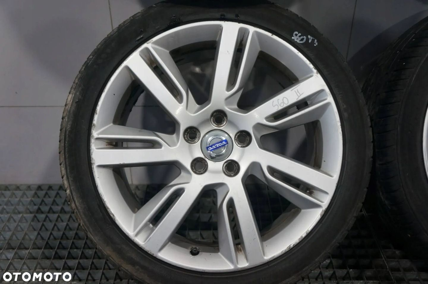 FELGI ALUFELGI VOLVO S60 II V60 V70 5X108 R18 18 - 4