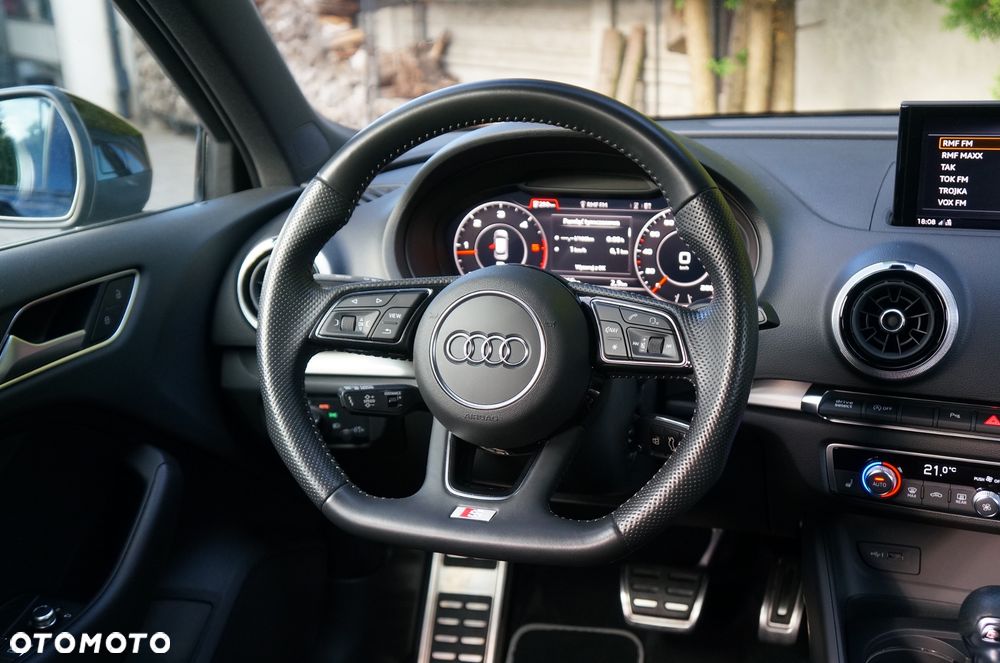 Audi A3 Sportback 2.0 TDI (clean diesel) quattro S tronic S line Sportpaket - 27