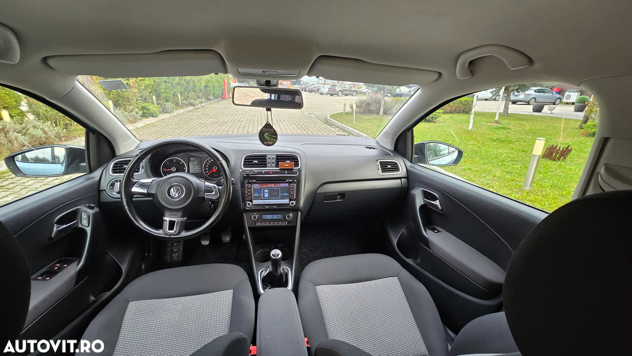 Volkswagen Polo - 6