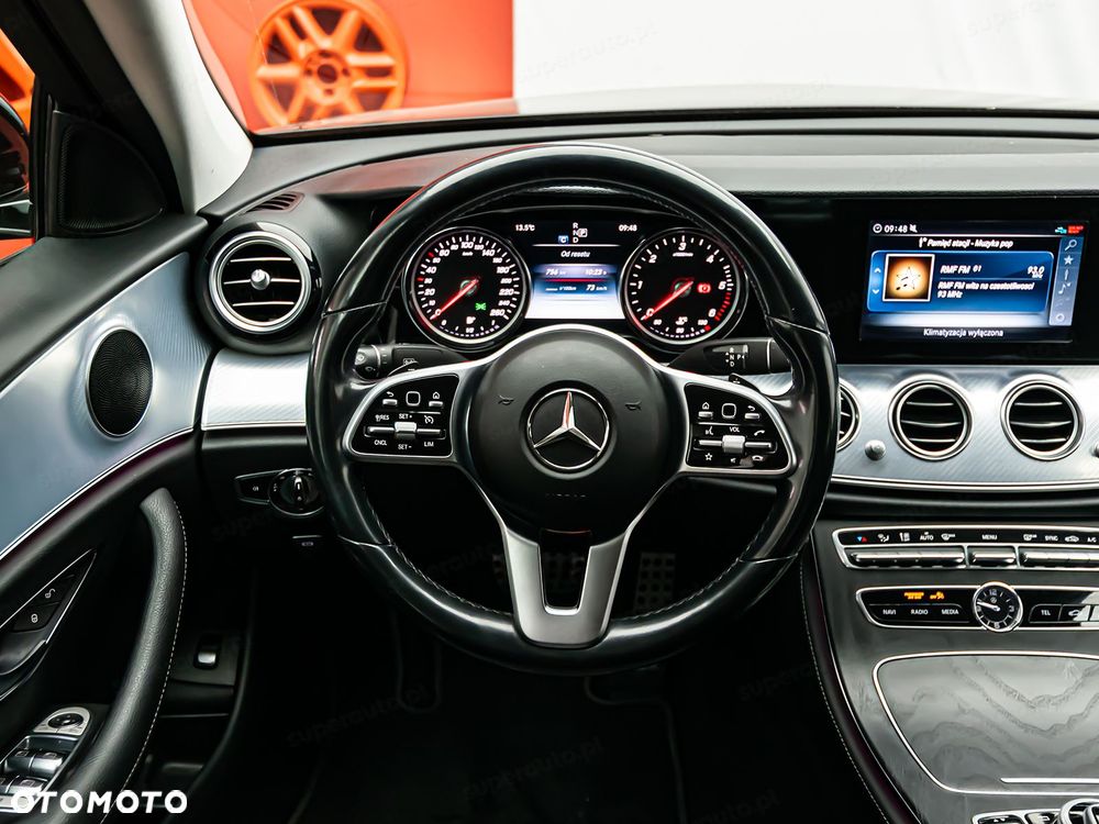 Mercedes-Benz Klasa E - 13