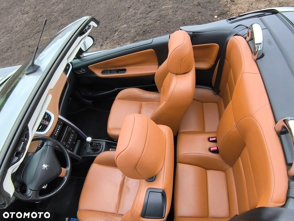 Peugeot 207 1.6 VTi Sporty - 16