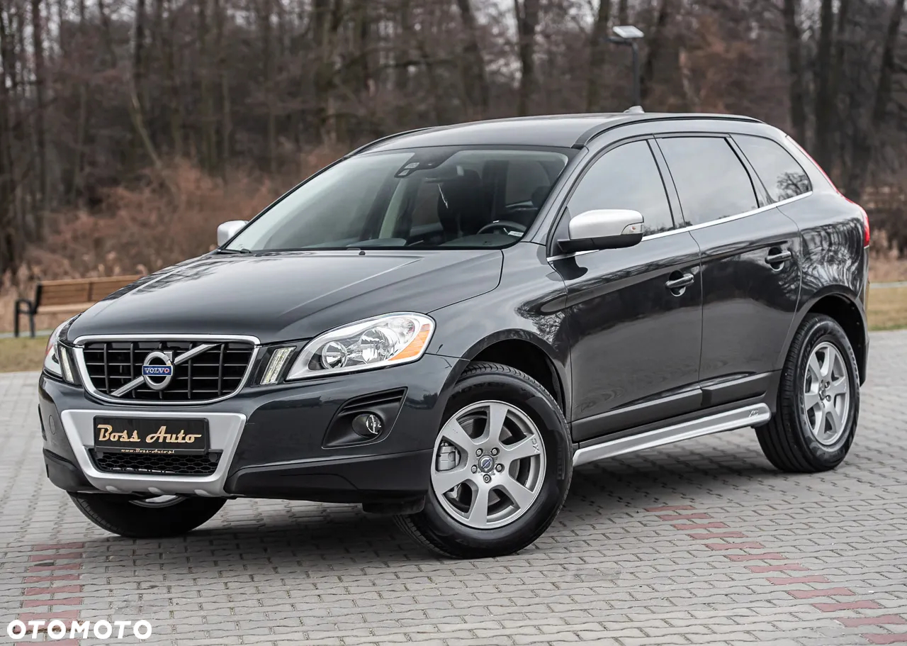 Volvo XC 60 2.4D AWD RDesign - 6
