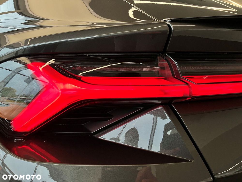 Lamborghini Urus - 40