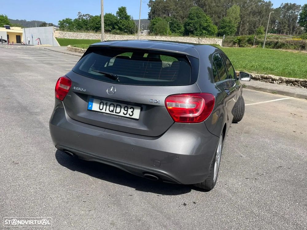 Mercedes-Benz A 180 - 6