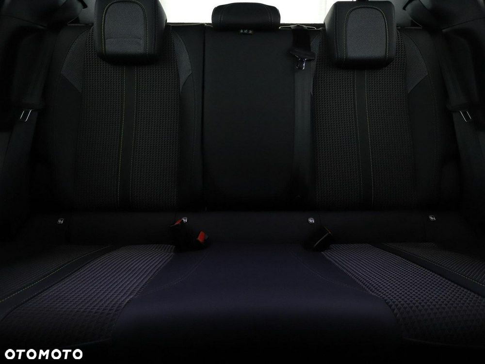 Peugeot 2008 1.2 PureTech GT S&S - 19