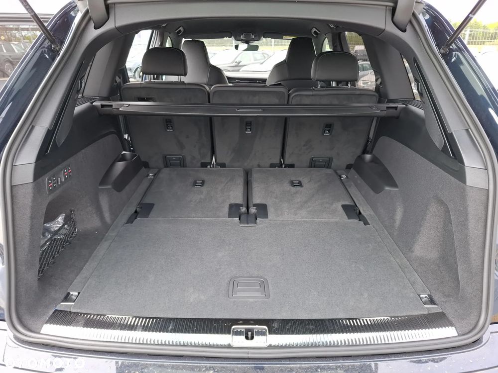 Audi SQ7 - 25