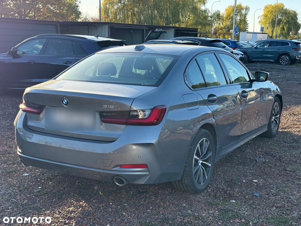 BMW Seria 3 318i - 1