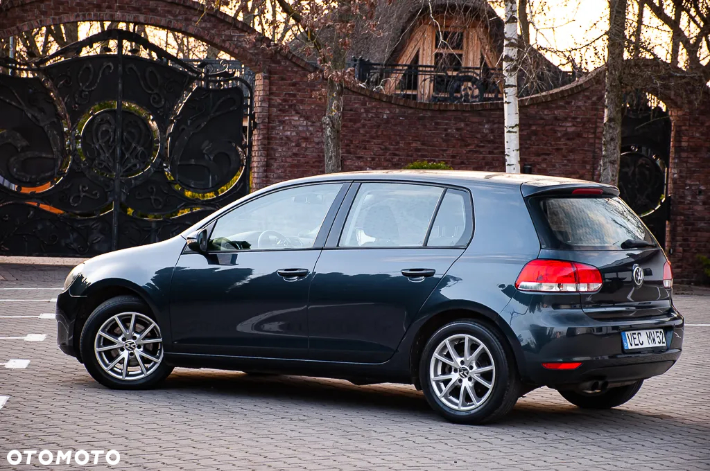 Volkswagen Golf - 19