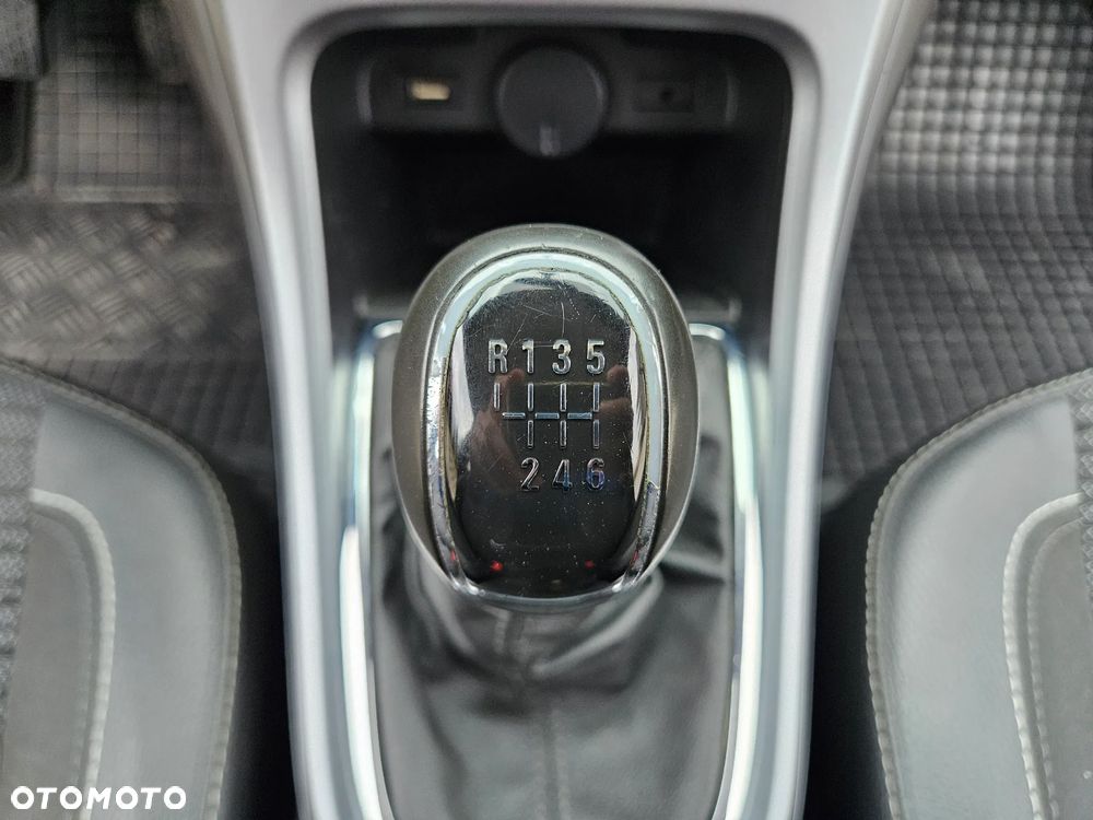 Opel Astra 1.4 T EU6 - 30