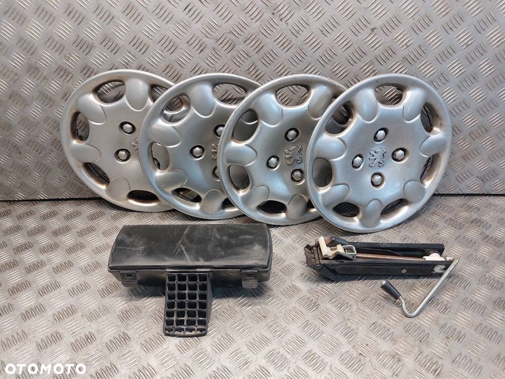 KOŁPAKI KOMPLET 13" + LEWAREK PODNOŚNIK 206 I 9628823377 9631716780 - 1