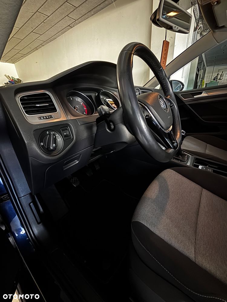 Volkswagen Golf VI 1.2 TSI BlueMot Comfortline - 7