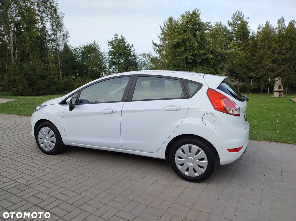 Ford Fiesta 1.25 Champions Edition - 11