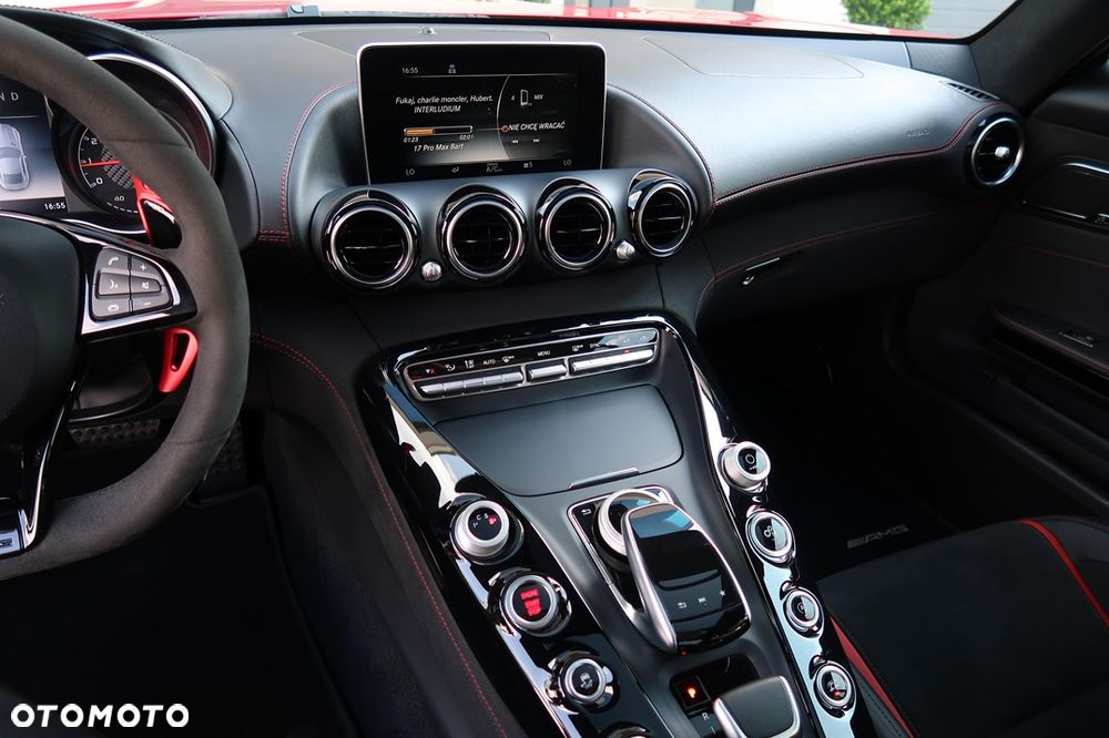 Mercedes-Benz AMG GT Standard - 35