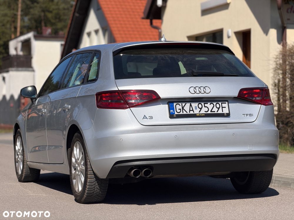 Audi A3 Sportback 1.4 TFSI Ambition - 9