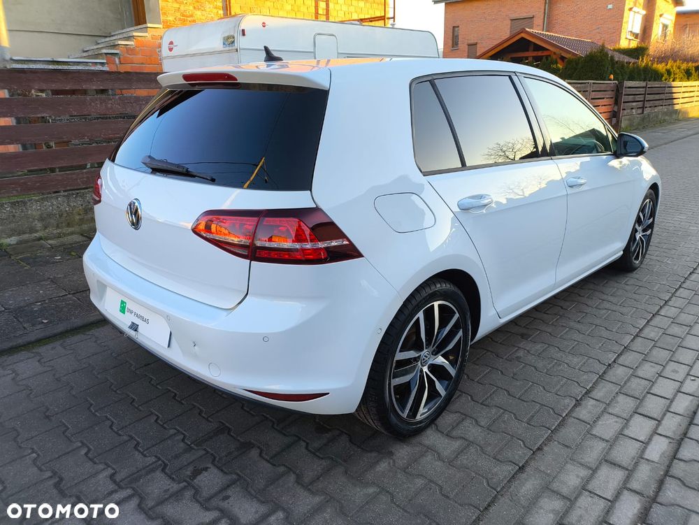 Volkswagen Golf 2.0 BlueTDI Highline - 4