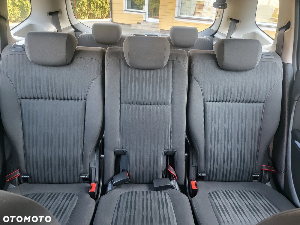 Opel Zafira - 18