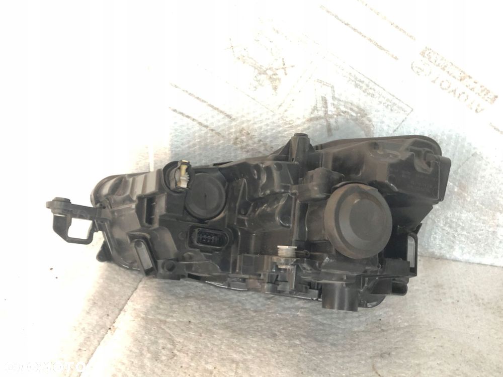 REFLEKTOR PRAWY SKODA SCALA FULL LED nr.01 - 2