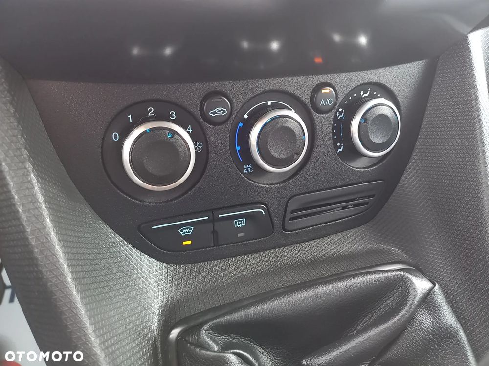 Ford Tourneo Connect Grand 1.5TDCi Ambiente - 29