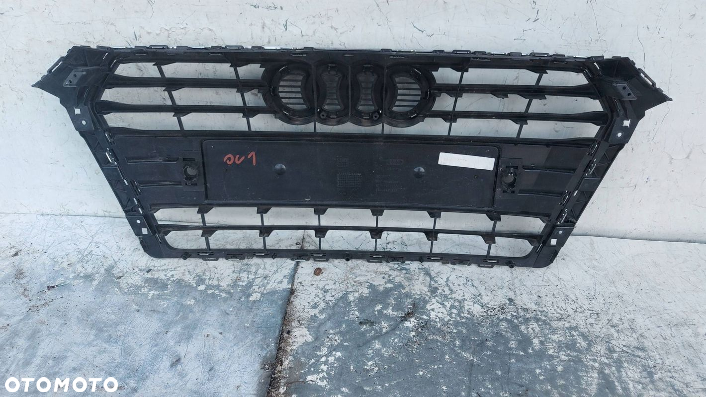 Audi A4 B9 8W0 15-18 Atrapa Grill - 4