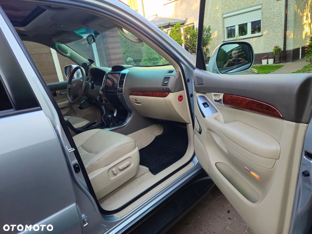 Toyota Land Cruiser 3.0 D Luna Comfort Platinium - 9