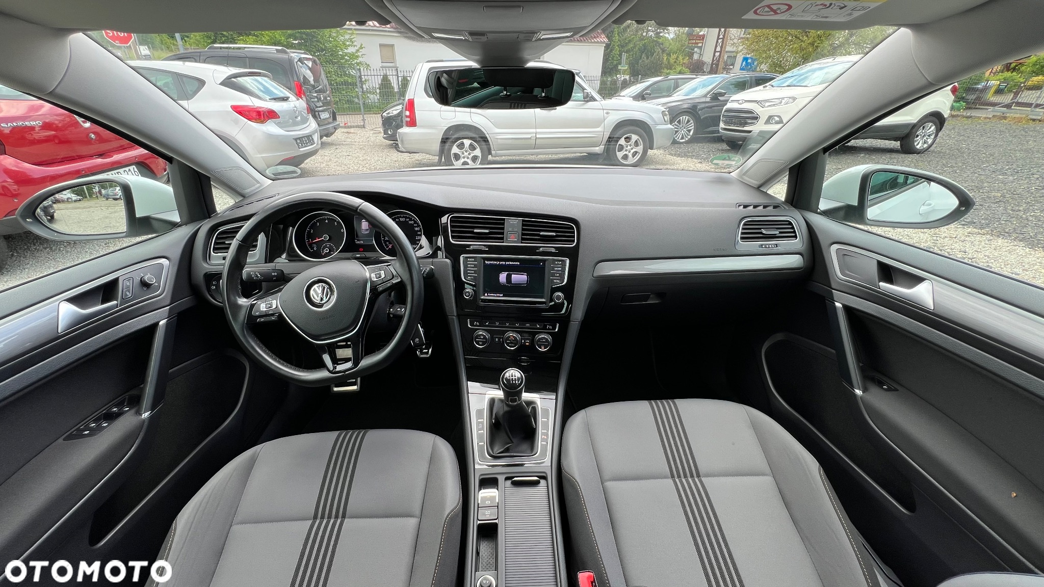 Volkswagen Golf 1.2 TSI BlueMotion Technology Allstar - 10