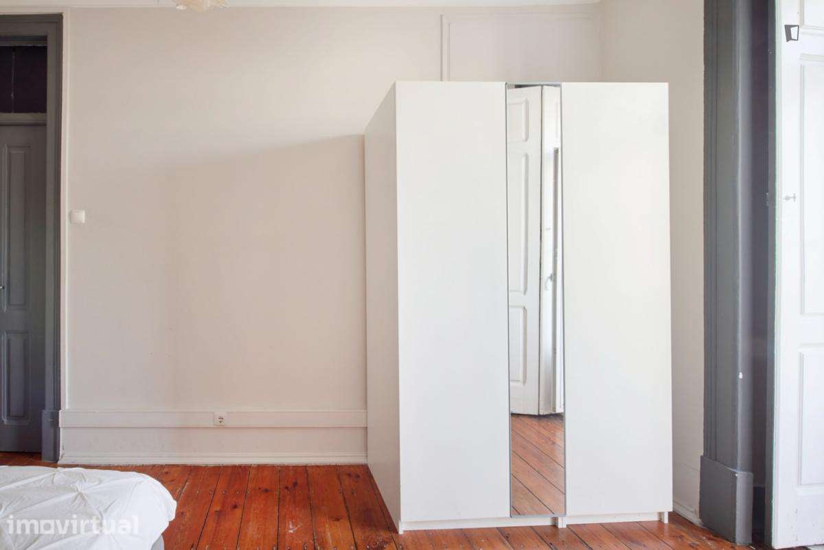 Quarto - localizado em Arroios Lisbon - Grande imagem: 4/23