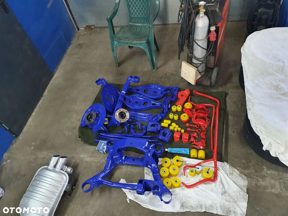 BMW Seria 3 - 32