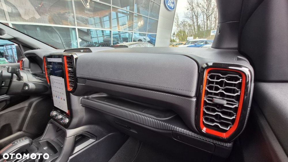Ford Ranger Raptor - 17