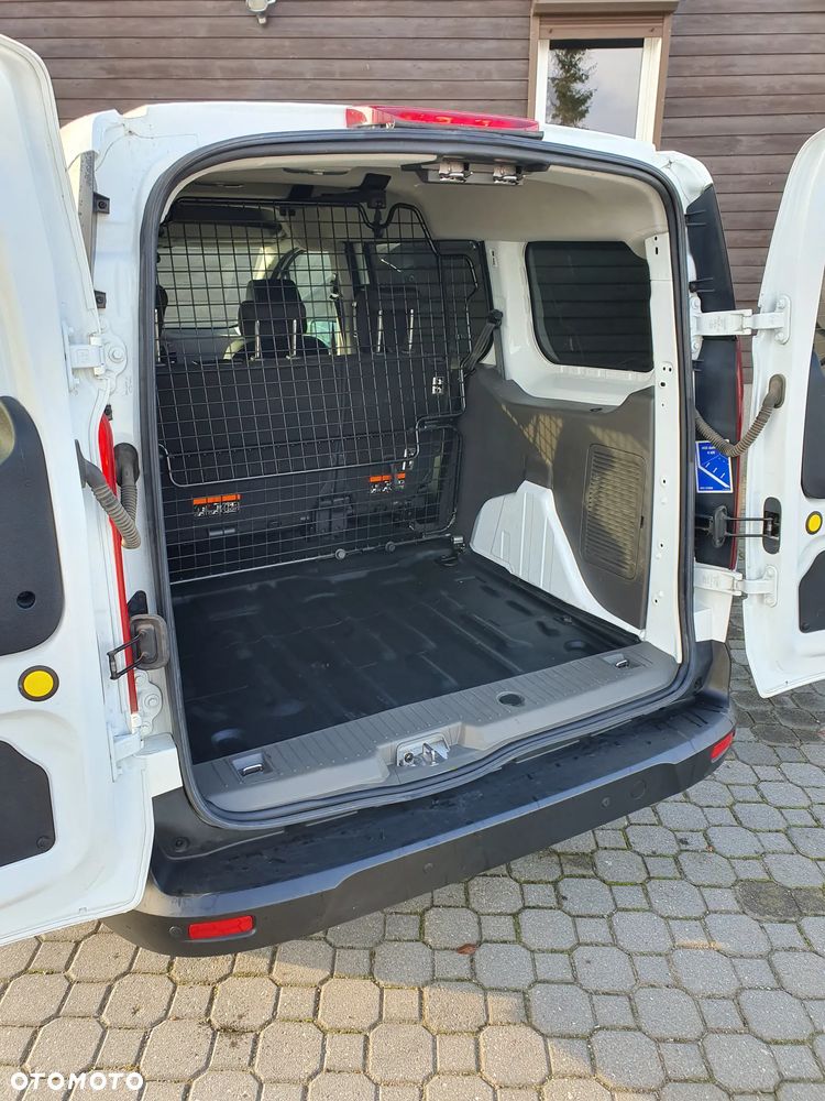 Ford Connect - 12