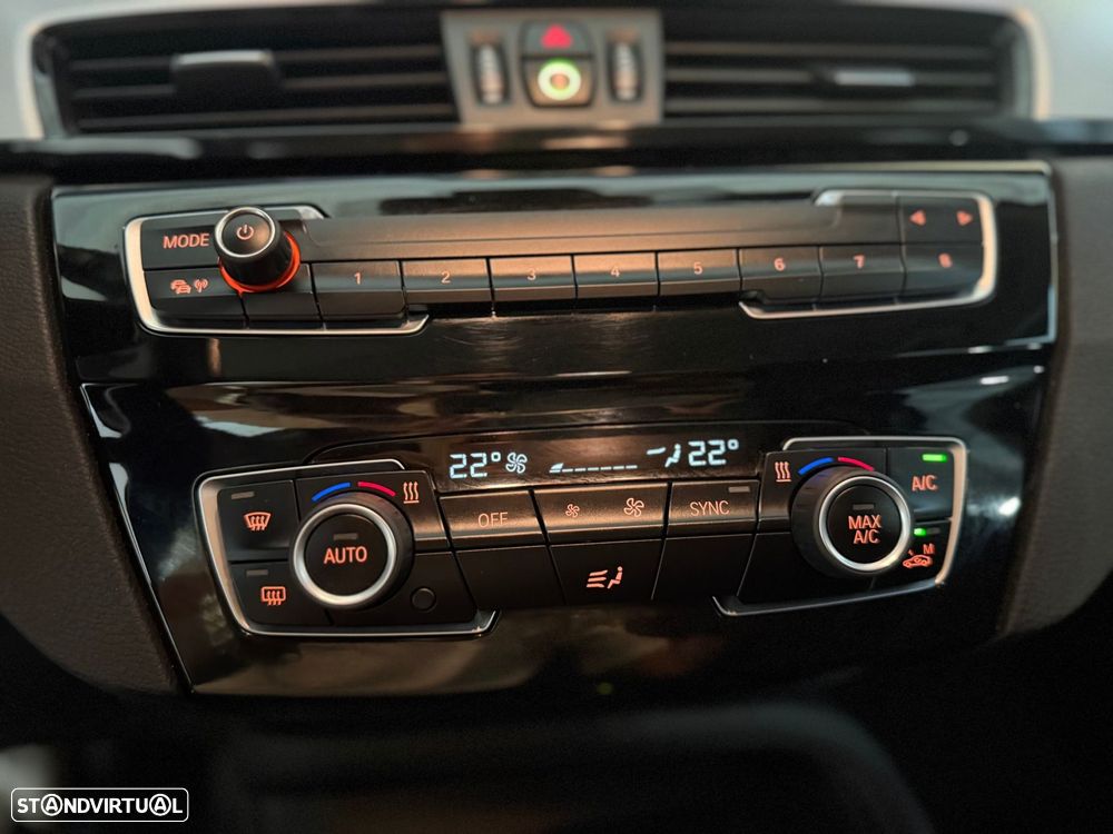 BMW X1 25 e xDrive - 22