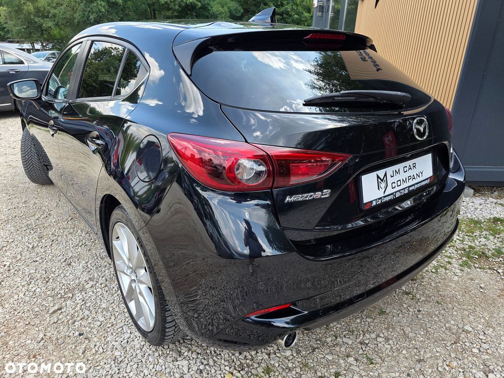 Mazda 3 - 5