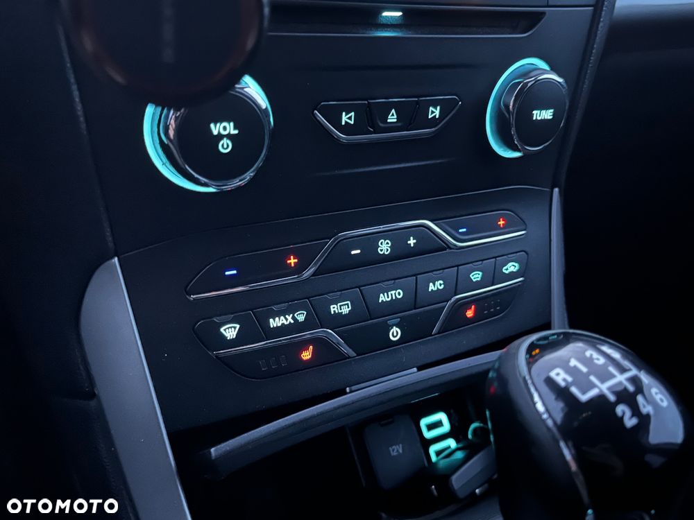 Ford Galaxy 2.0 TDCi 4WD Trend - 17