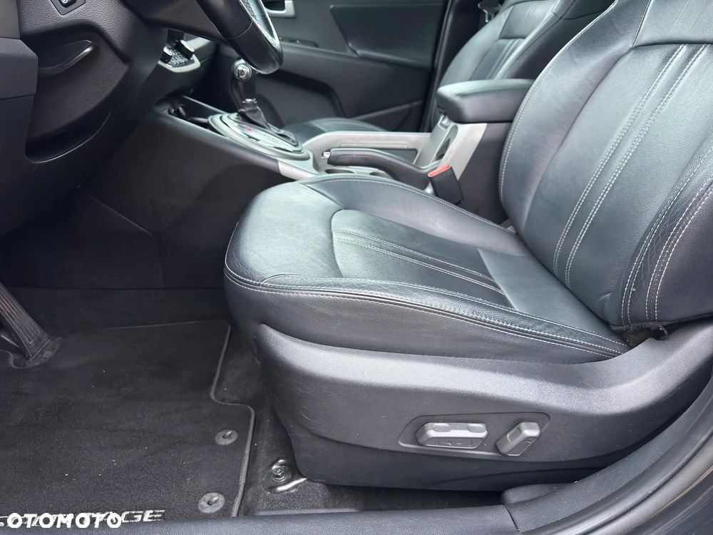 Kia Sportage - 19