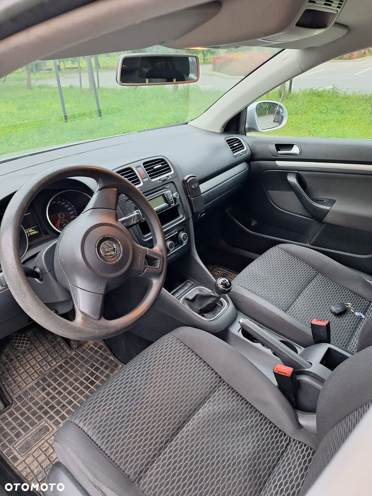 Volkswagen Golf 1.6 TDI DPF BlueMotion - 5