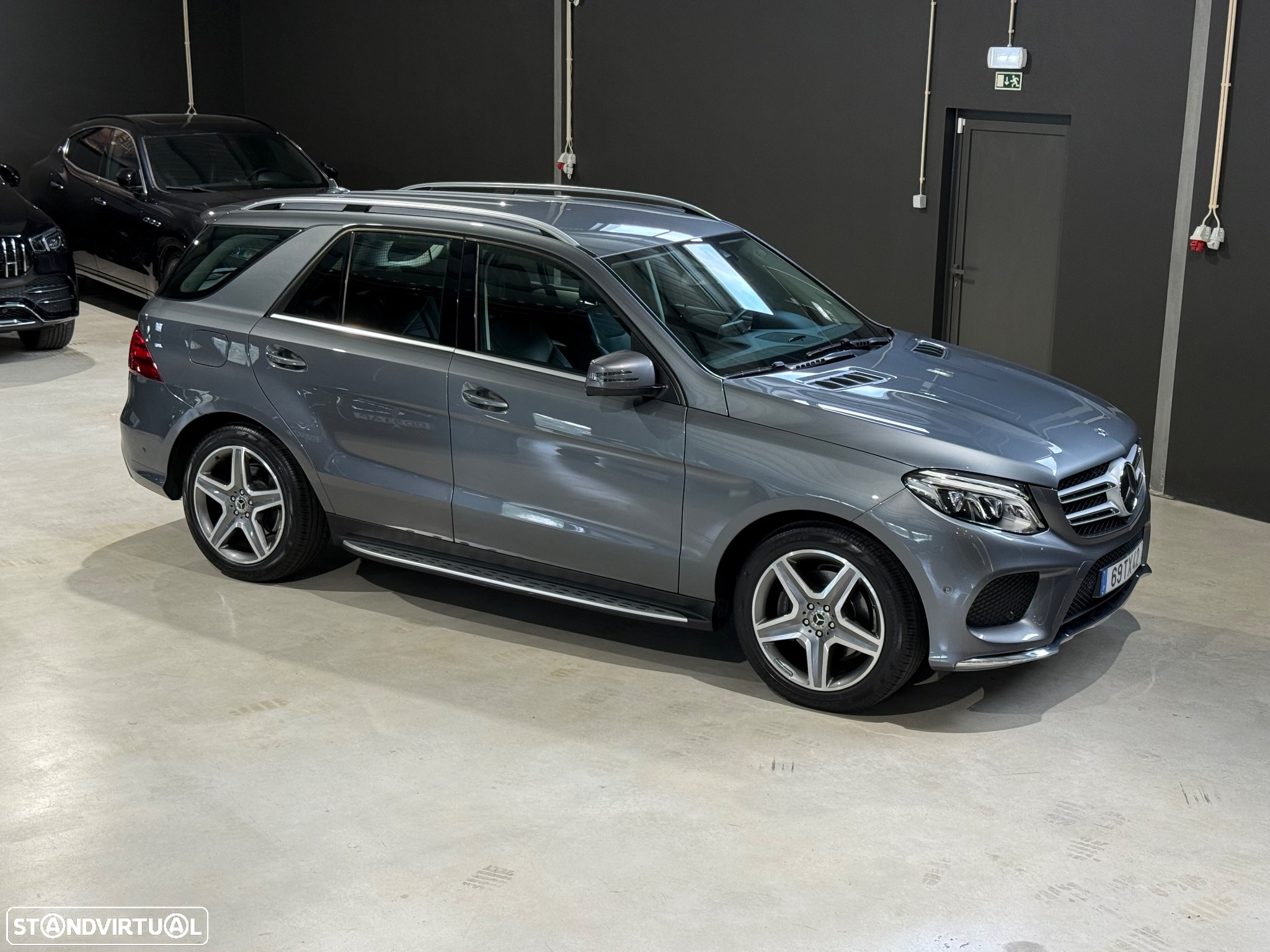 Mercedes-Benz GLE 350 d 4Matic 9G-TRONIC AMG Line - 3