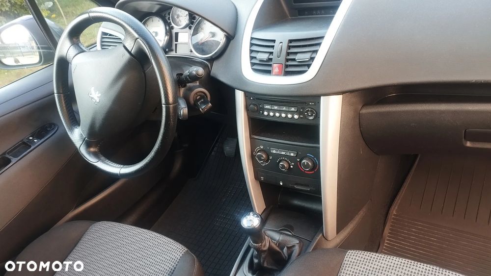 Peugeot 207 120 Premium - 15