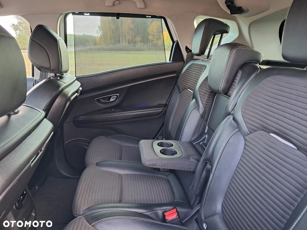 Renault Scenic - 12