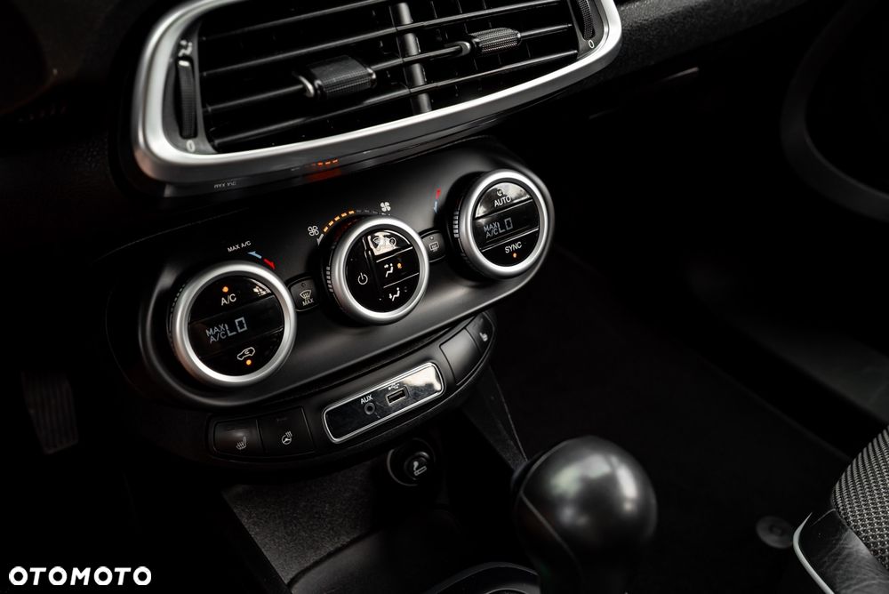 Fiat 500X 1.4 Multiair Automatik 4x4 S&S Cross - 31