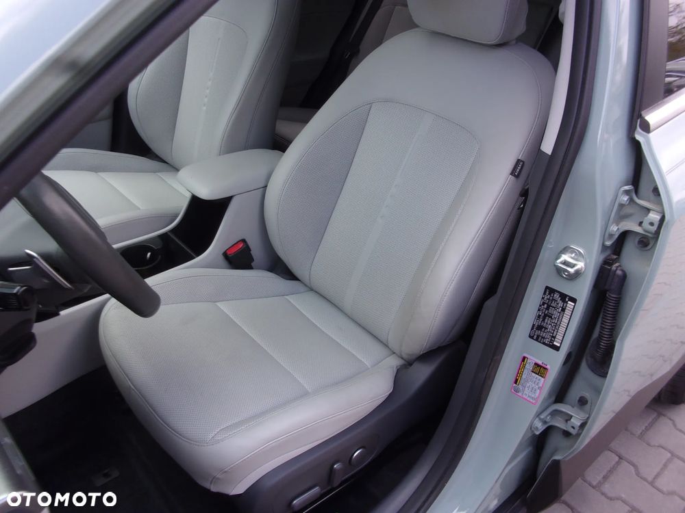 Hyundai Kona - 16