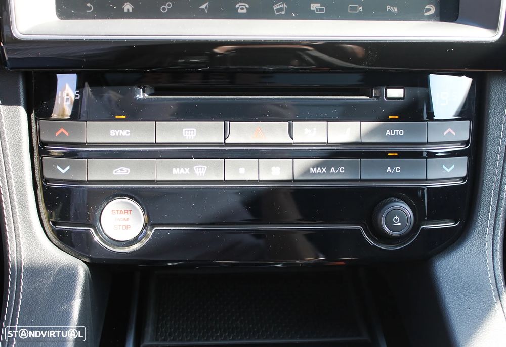 Jaguar F-Pace 3.0 TDV6 S AWD Aut. - 34