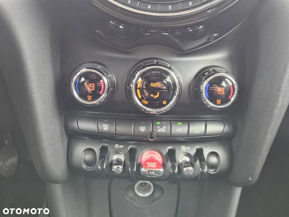 MINI Cooper Standard - 19