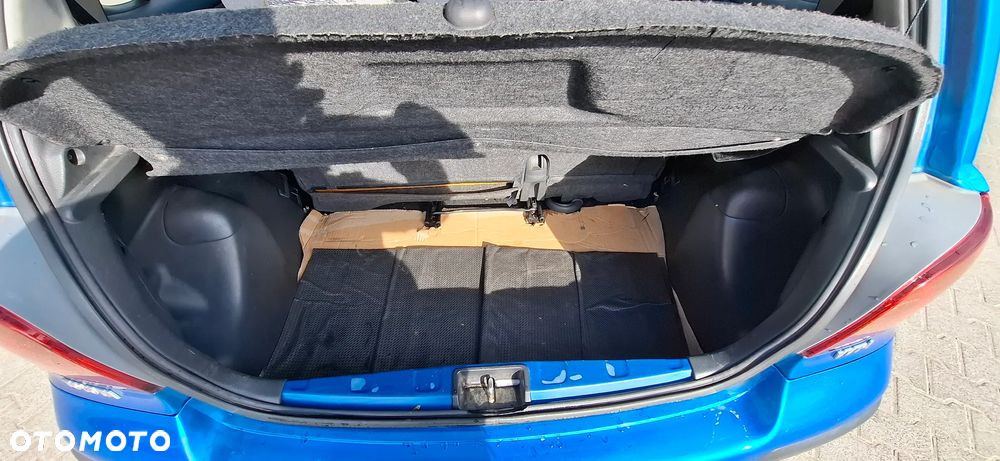 Toyota Yaris 1.0 Terra - 18