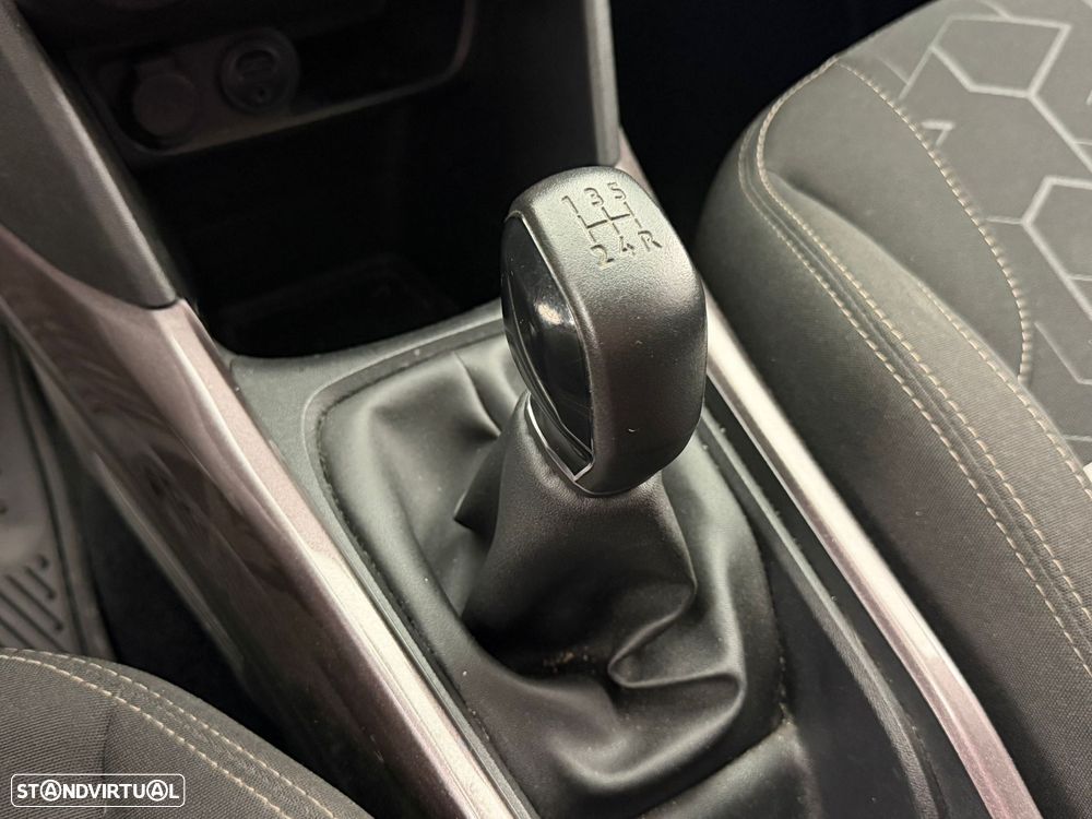 Peugeot 2008 1.2 VTi Active - 7