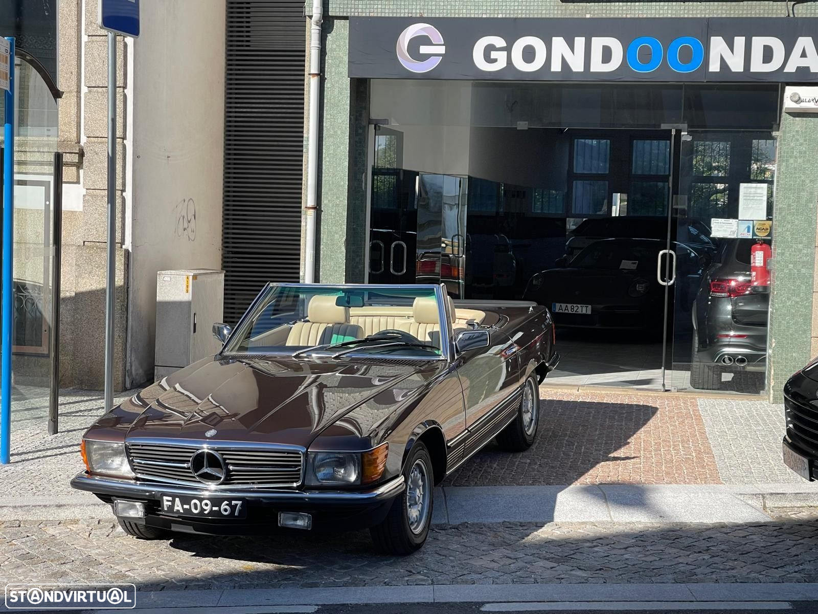 Mercedes-Benz SL 280 - 3