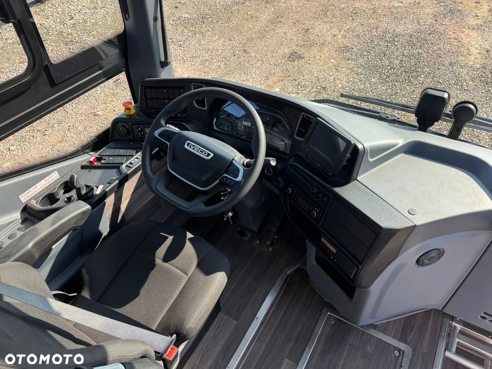 Iveco Crossway - 11