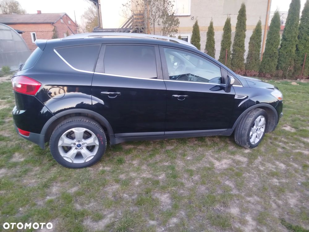 Ford Kuga 2.0 TDCi 4WD Titanium - 5